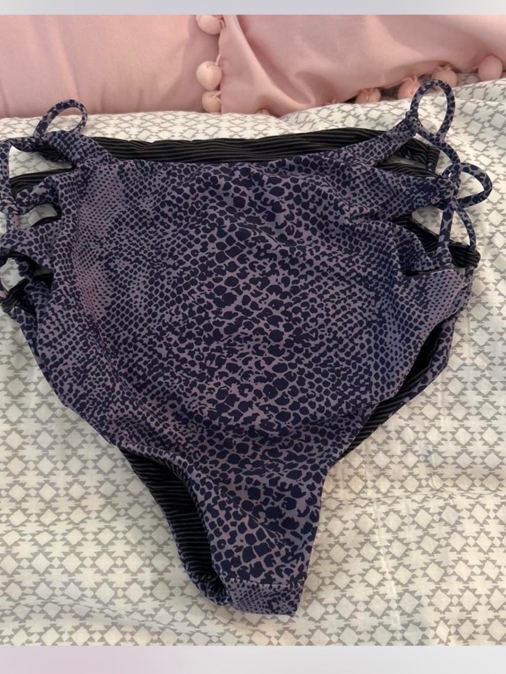 Acacia high waisted bottoms